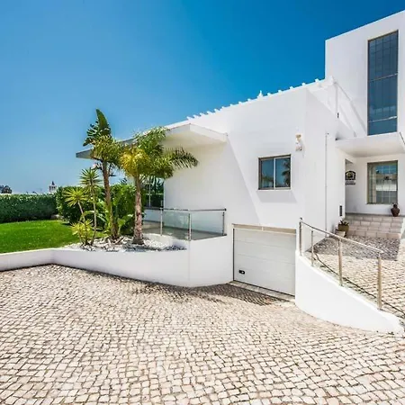 Areias De Sao Joao Sleeps 8 With Pool Air Con And Wifi Vila