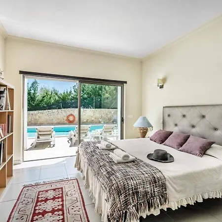 Areias De Sao Joao Sleeps 8 With Pool Air Con And Wifi 빌라 알부페이라